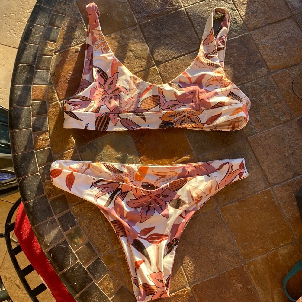 Stone Fox Swim Bikini Lili Gaze Set